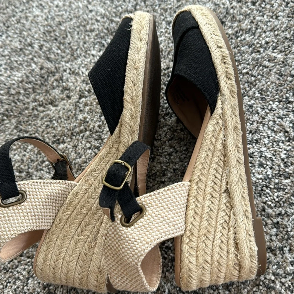 Journee Size 7.5